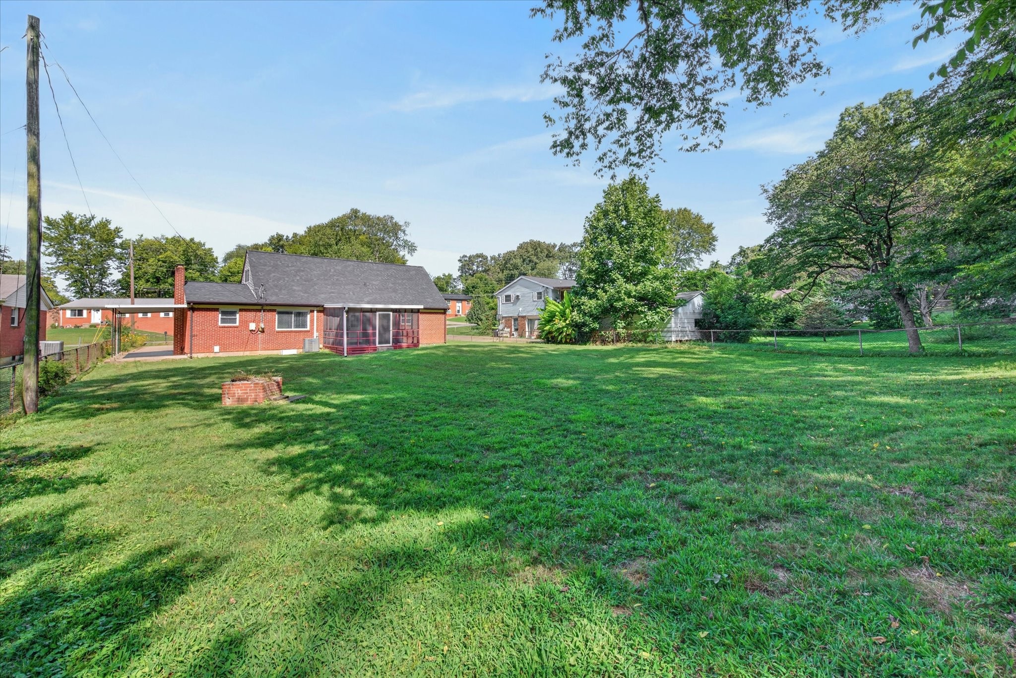 322 Plantation Dr