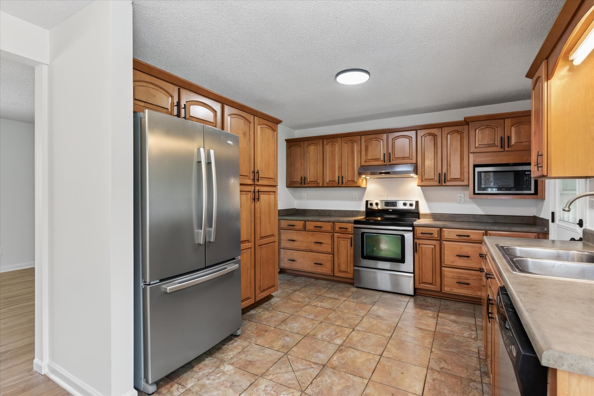 322 Plantation Dr