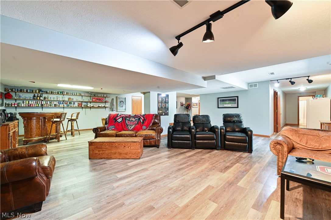 3226 Hardwood Hollow