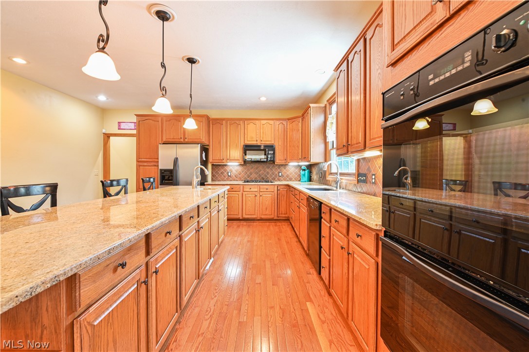 3226 Hardwood Hollow