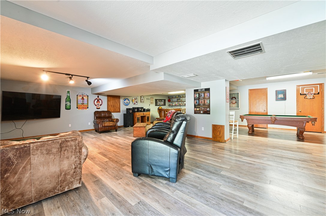 3226 Hardwood Hollow