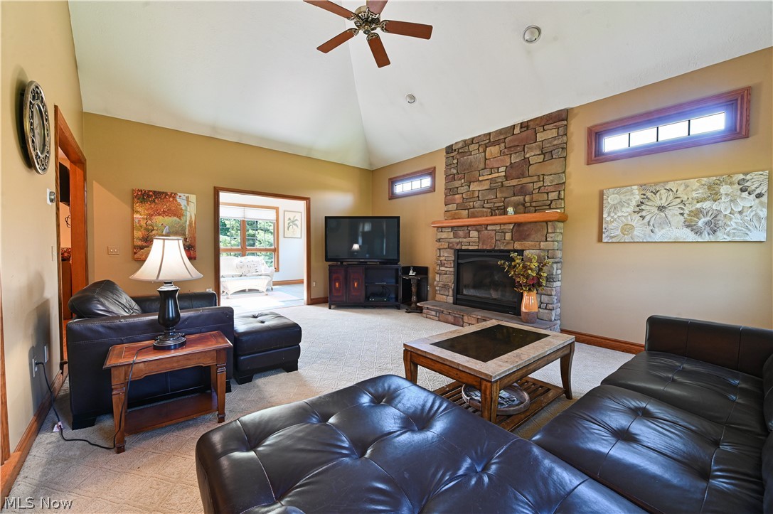3226 Hardwood Hollow
