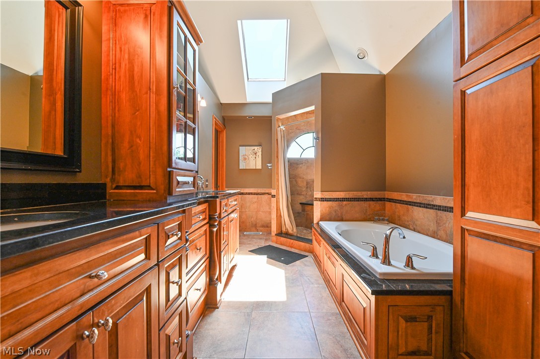 3226 Hardwood Hollow