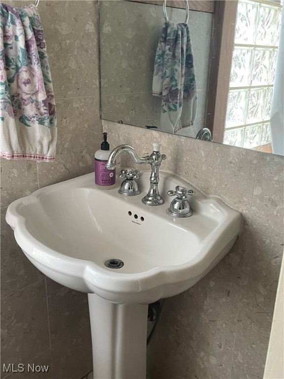 11433 Ashbury Avenue 12