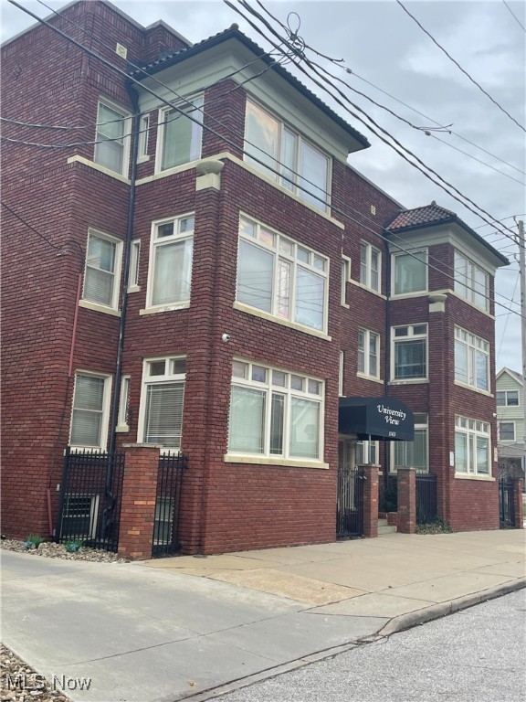 11433 Ashbury Avenue 12