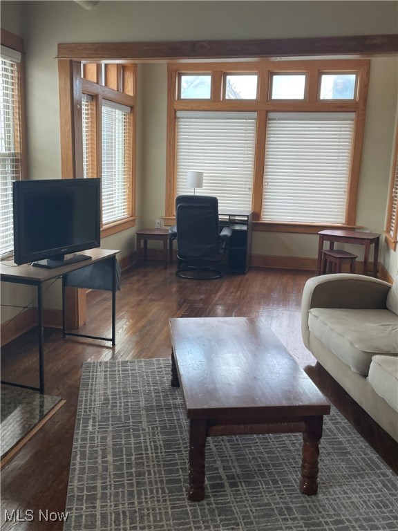 11433 Ashbury Avenue 12