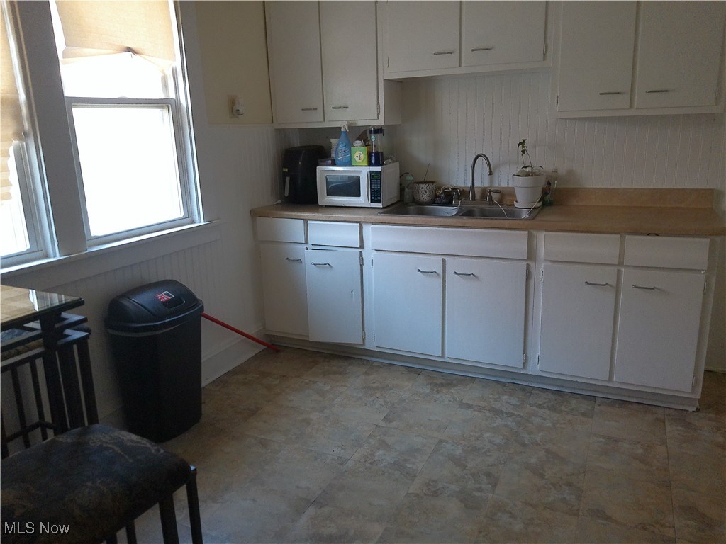 16001 Arcade Avenue