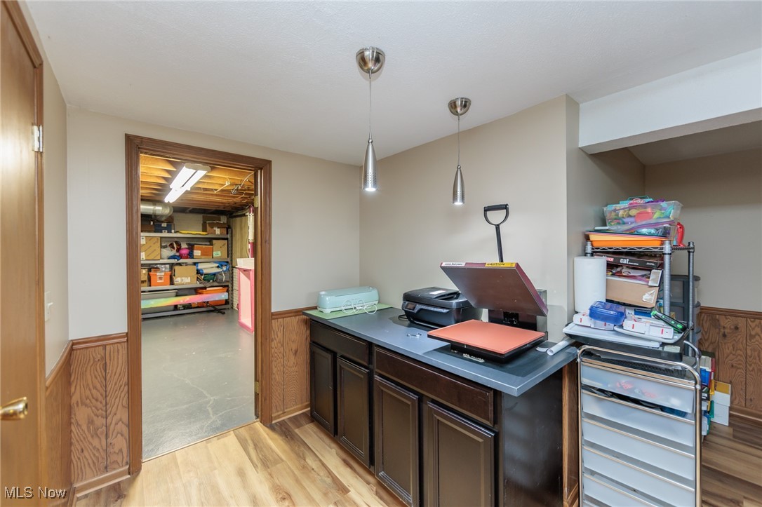 18987 Laurell Circle