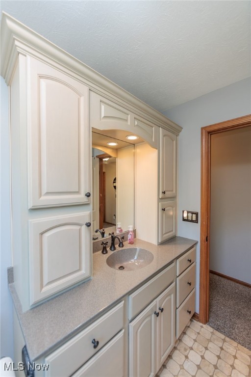 18987 Laurell Circle