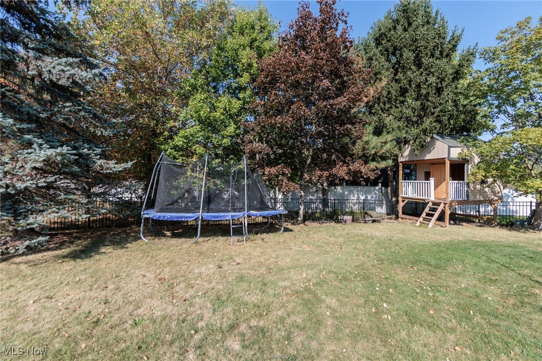 18987 Laurell Circle