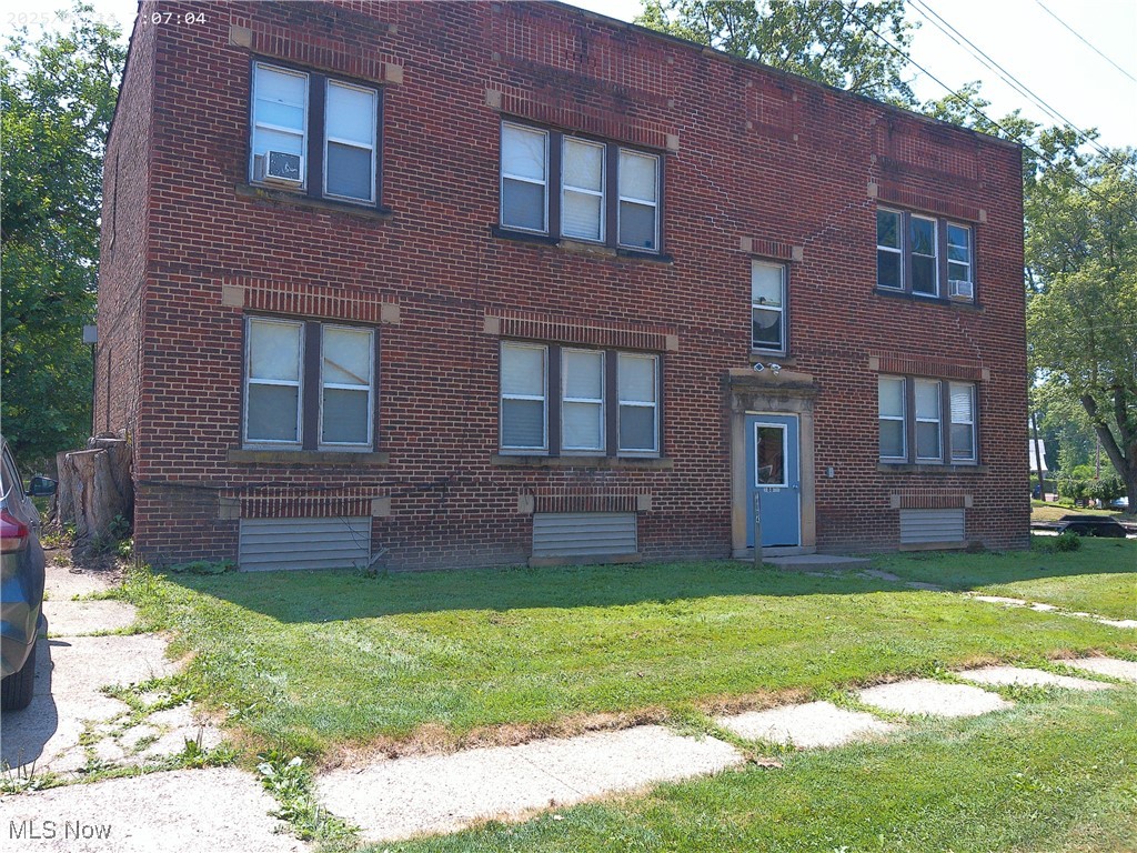 18804 Ironwood Avenue