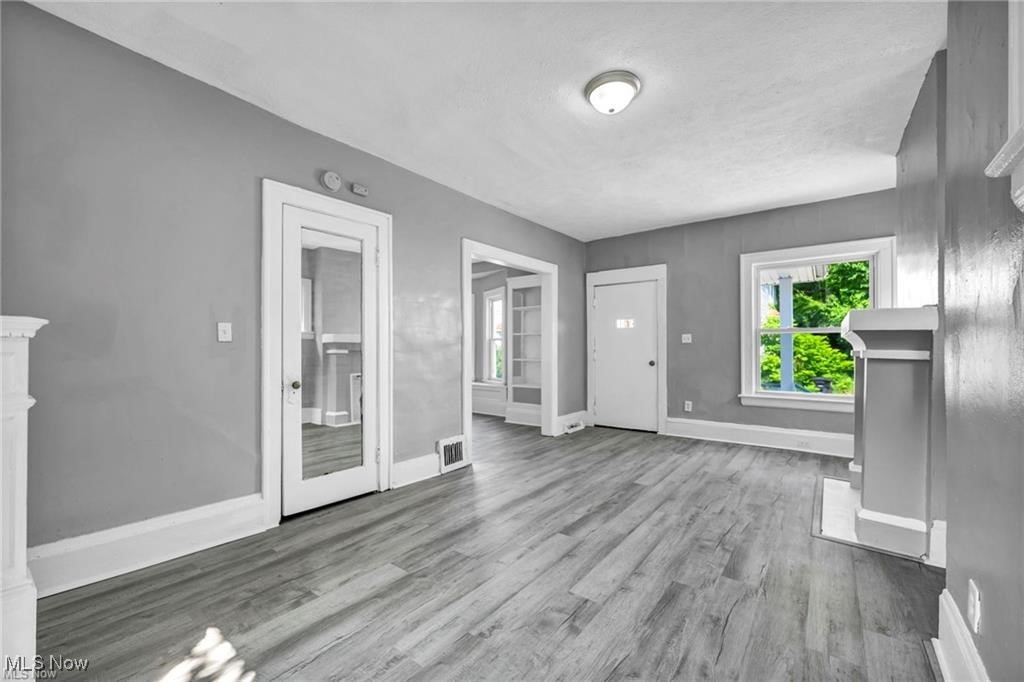 10136 North Boulevard