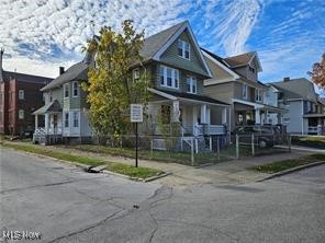 10136 North Boulevard