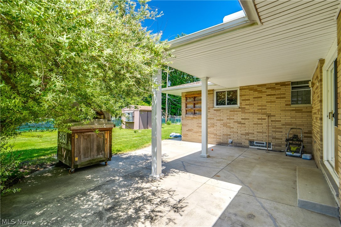 9942 Vista Drive