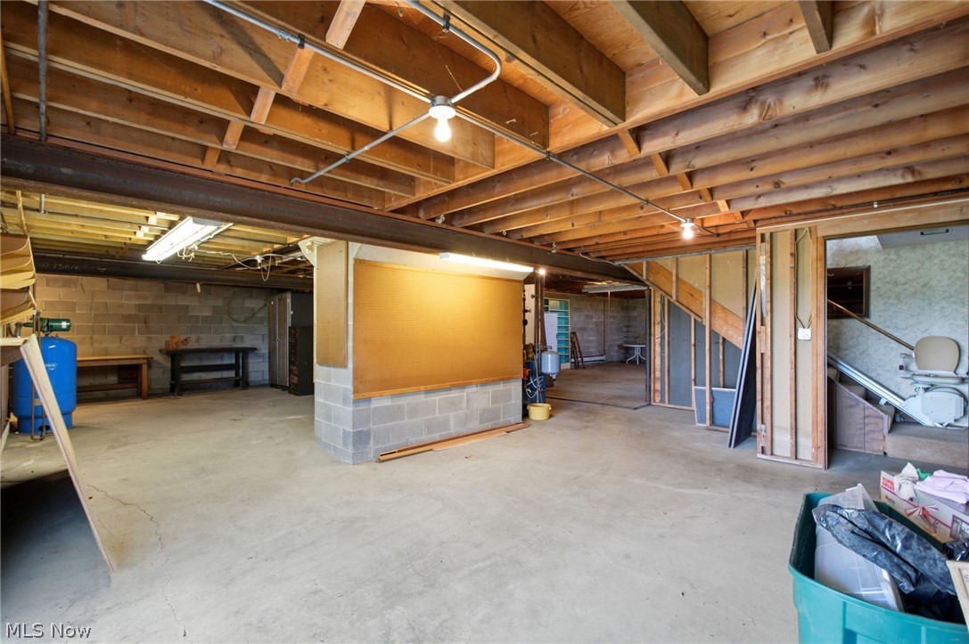 7903 Neff Road