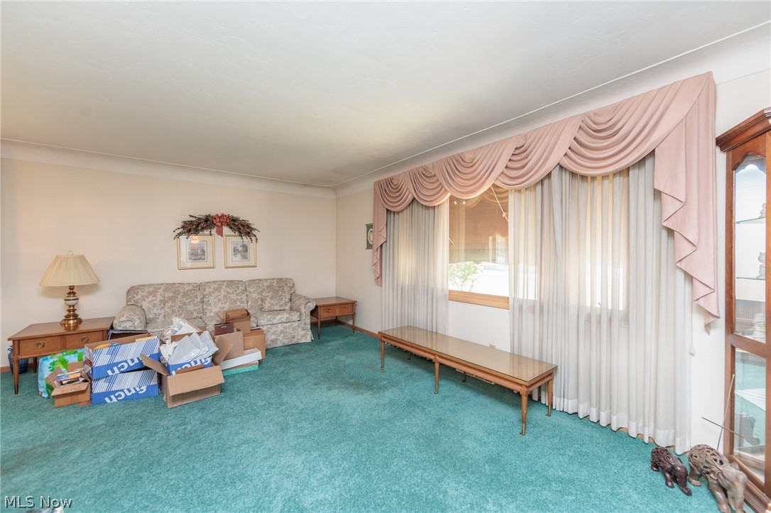 9933 Vista Drive