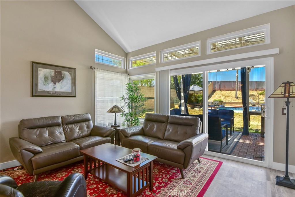 5866 Ridgegate Drive