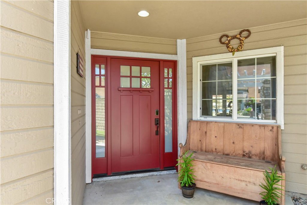 5866 Ridgegate Drive