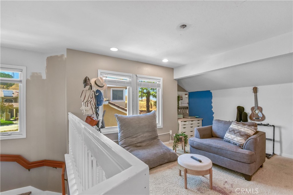 5866 Ridgegate Drive