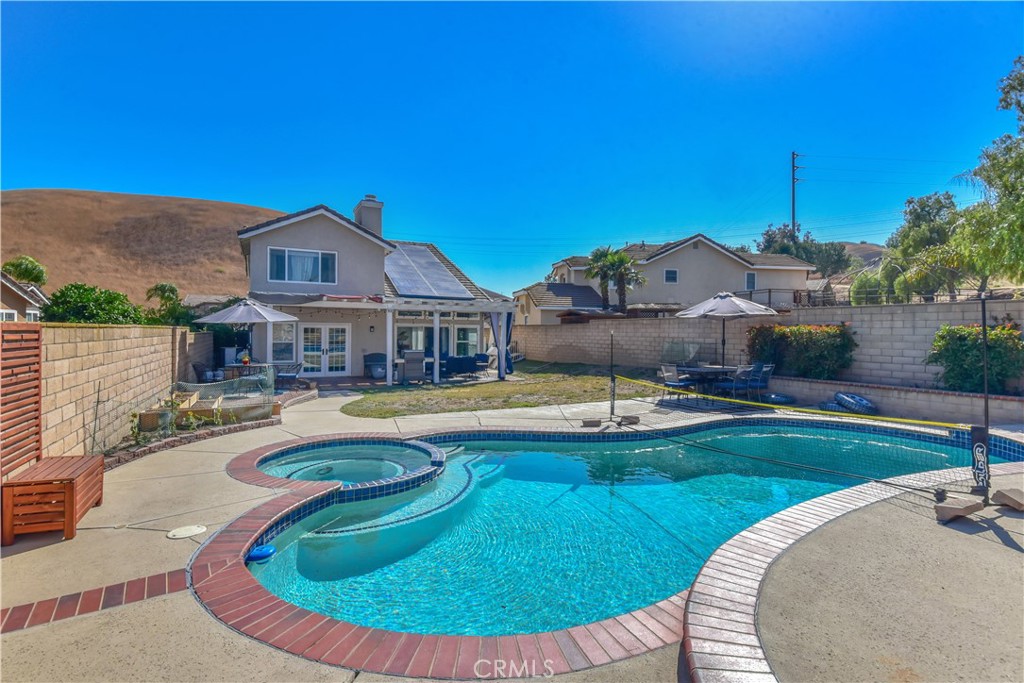 5866 Ridgegate Drive