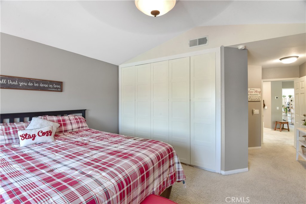 5866 Ridgegate Drive