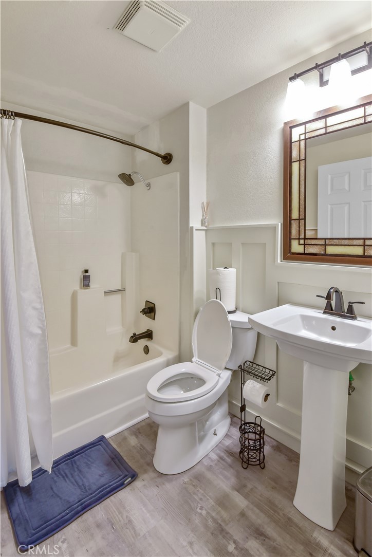 5866 Ridgegate Drive