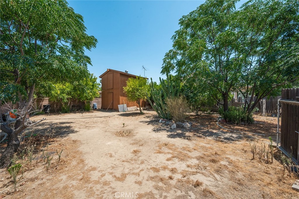 904 E Juanita Avenue