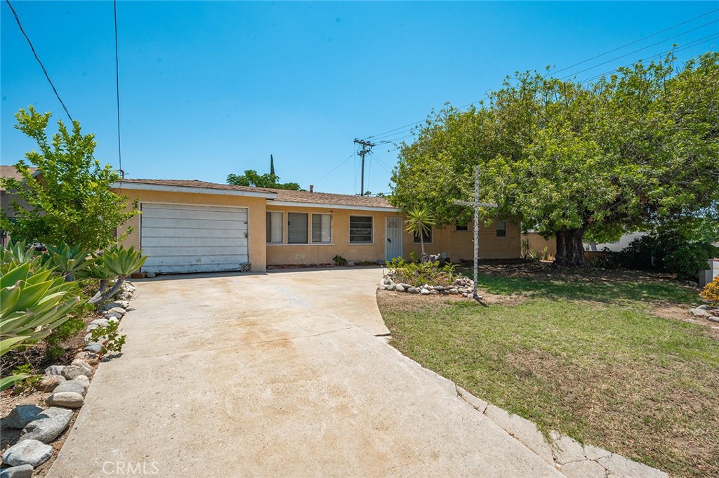 904 E Juanita Avenue
