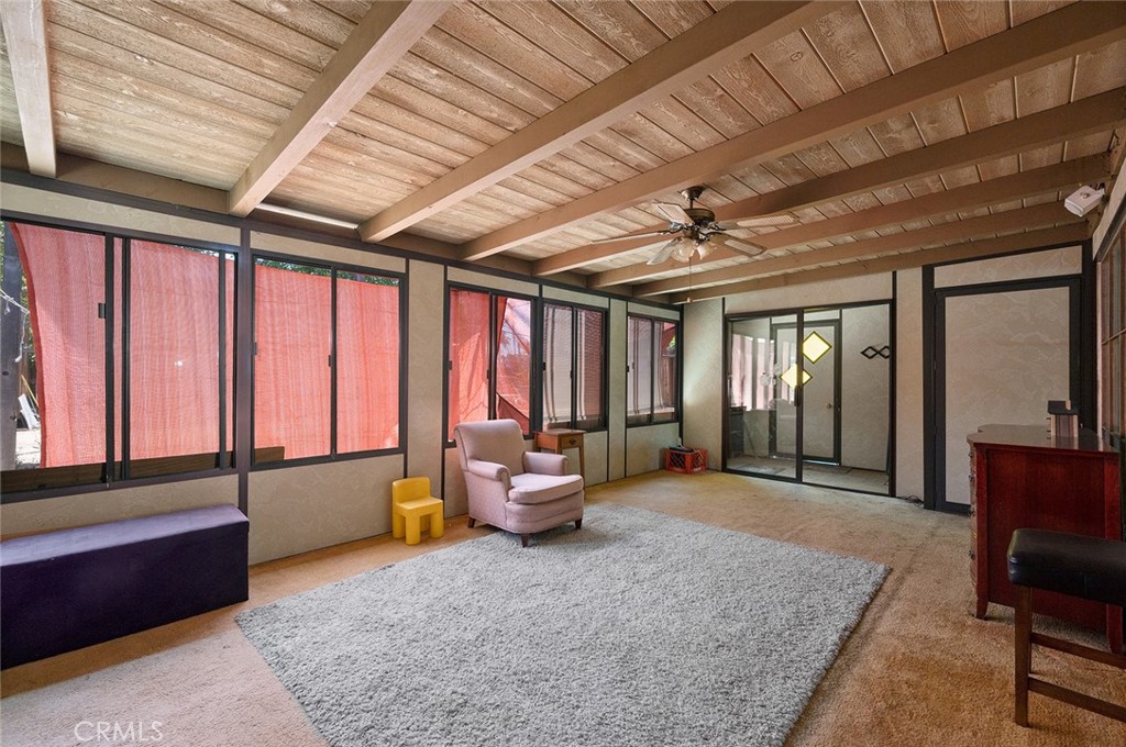 904 E Juanita Avenue