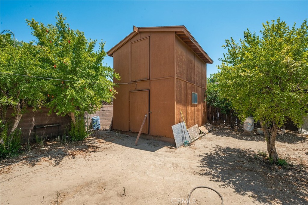 904 E Juanita Avenue