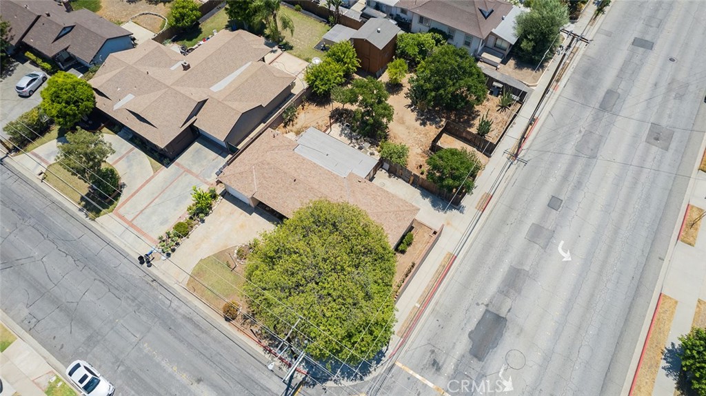 904 E Juanita Avenue