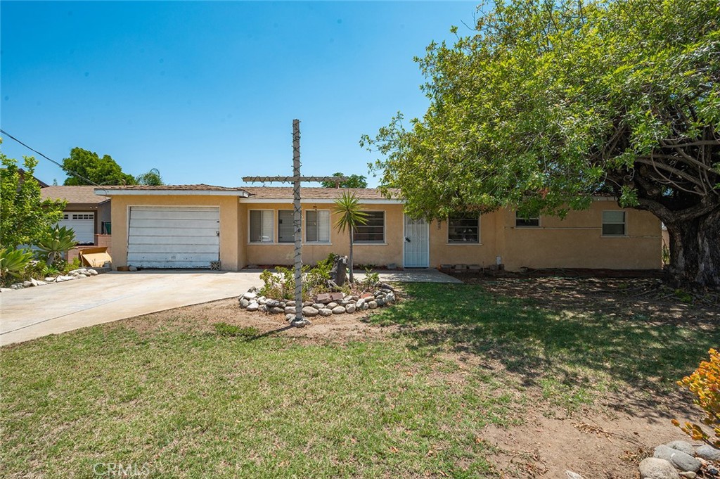 904 E Juanita Avenue