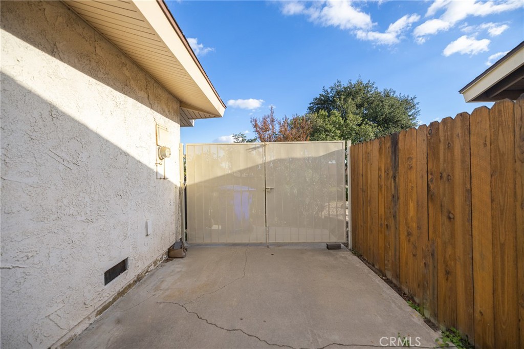 7608 Pepper Street