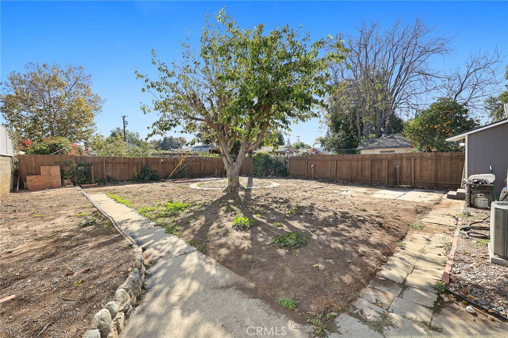 1646 Hacienda Place