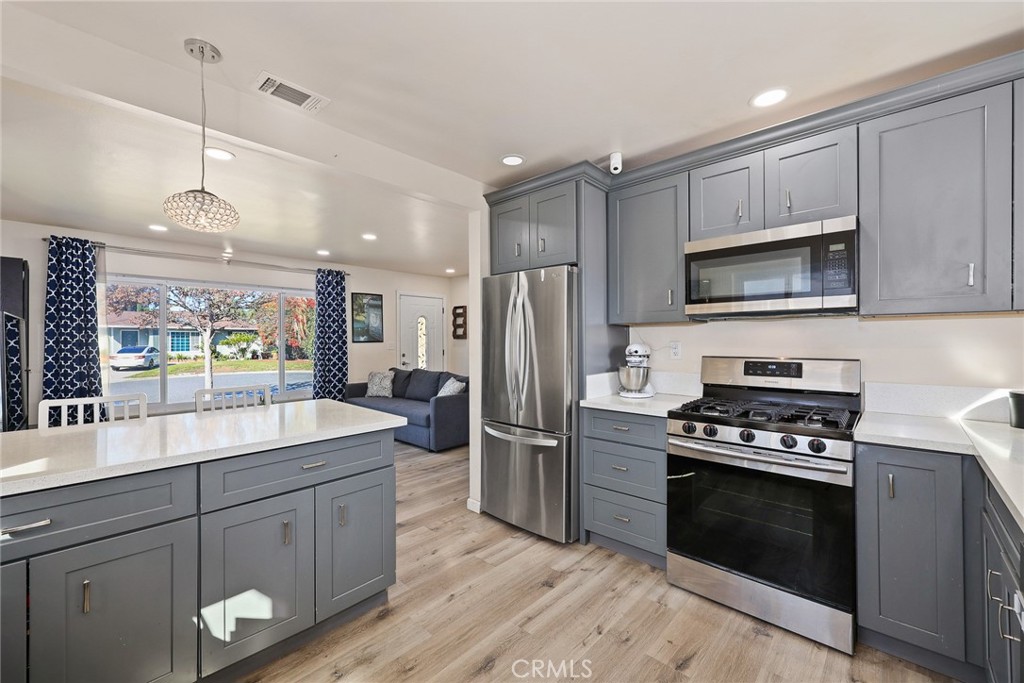 1646 Hacienda Place