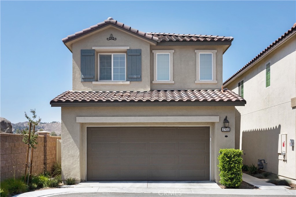 27452 Moonstone Place