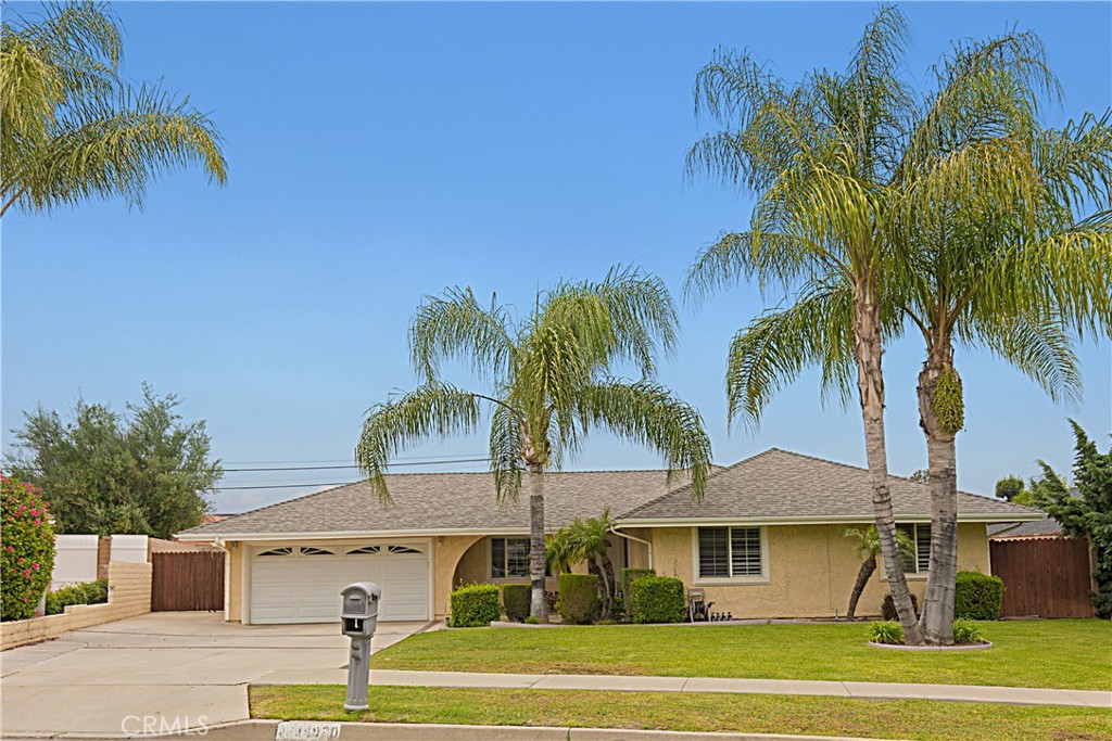 14920 Redwood Lane