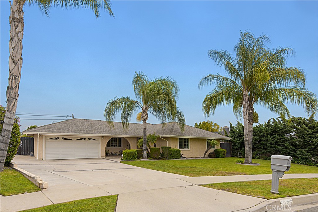 14920 Redwood Lane