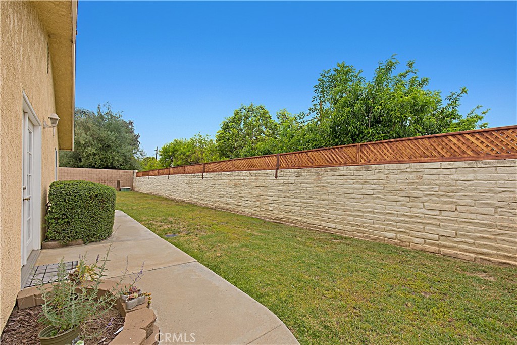 14920 Redwood Lane