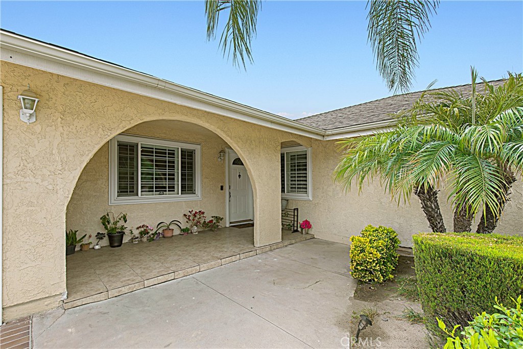 14920 Redwood Lane