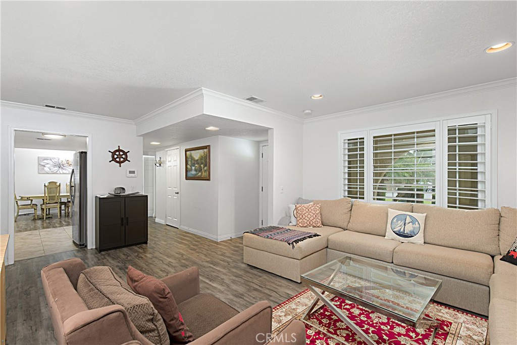 14920 Redwood Lane