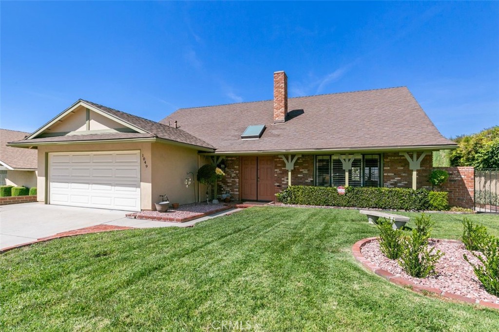 1049 Flintlock Road