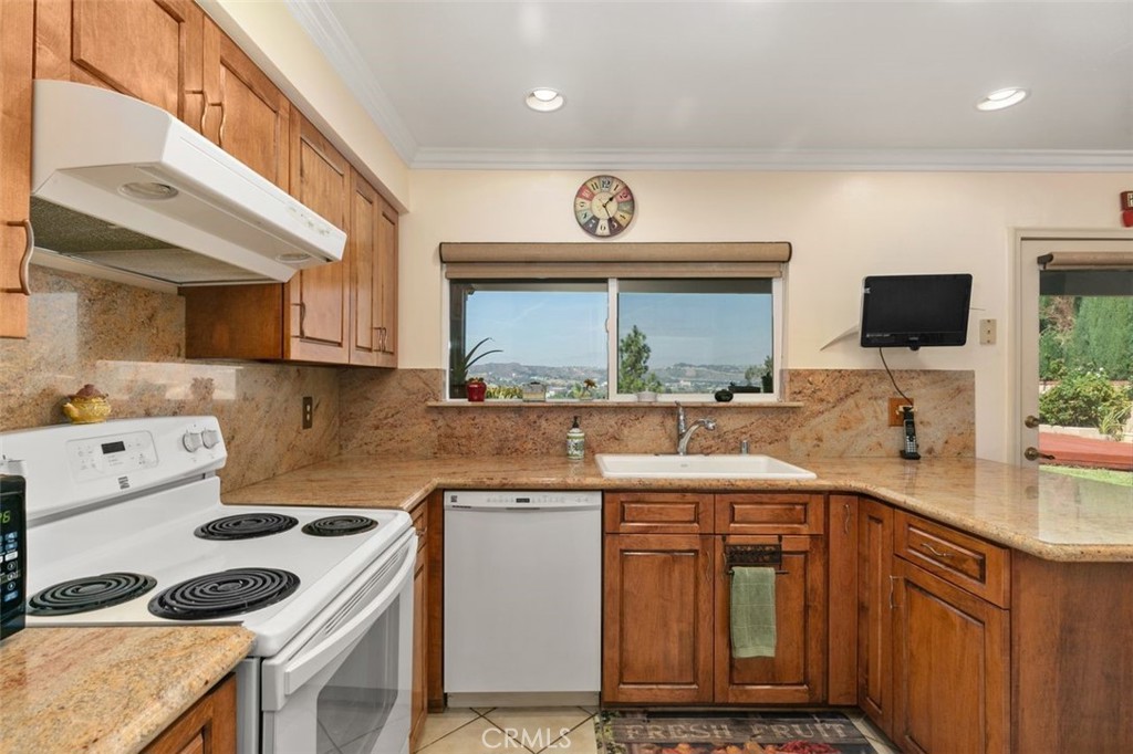 1049 Flintlock Road