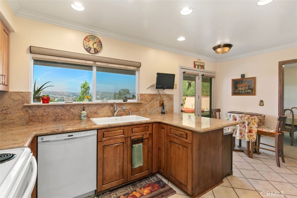 1049 Flintlock Road