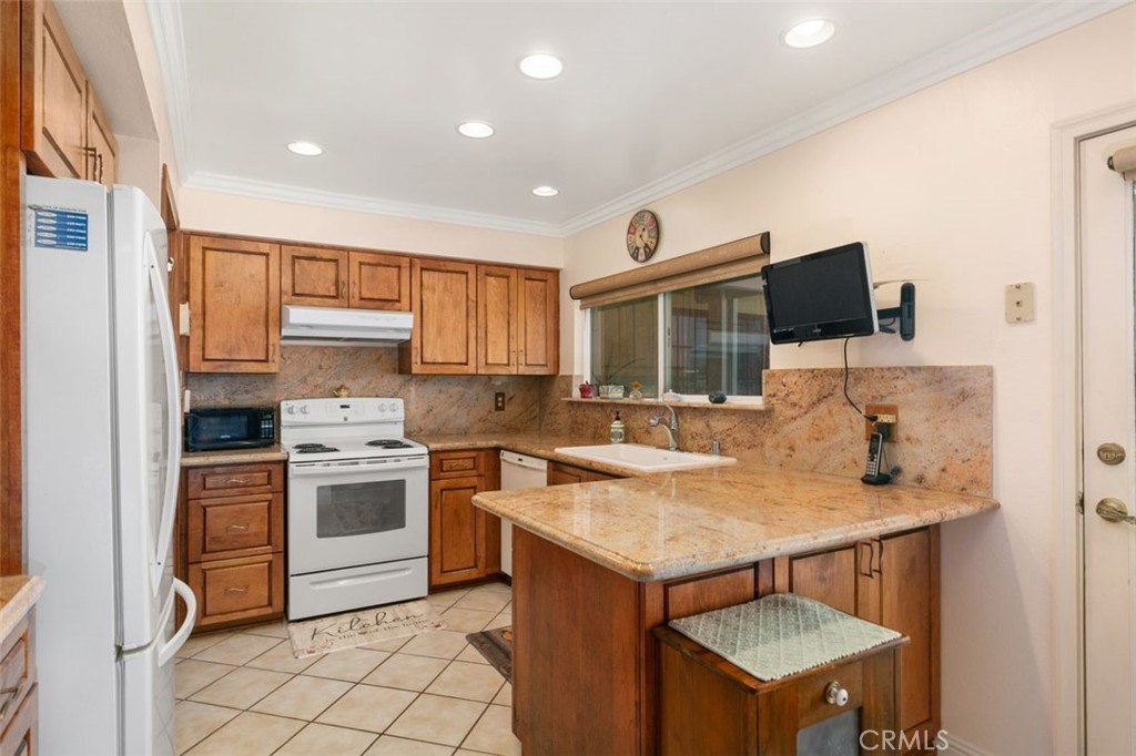 1049 Flintlock Road