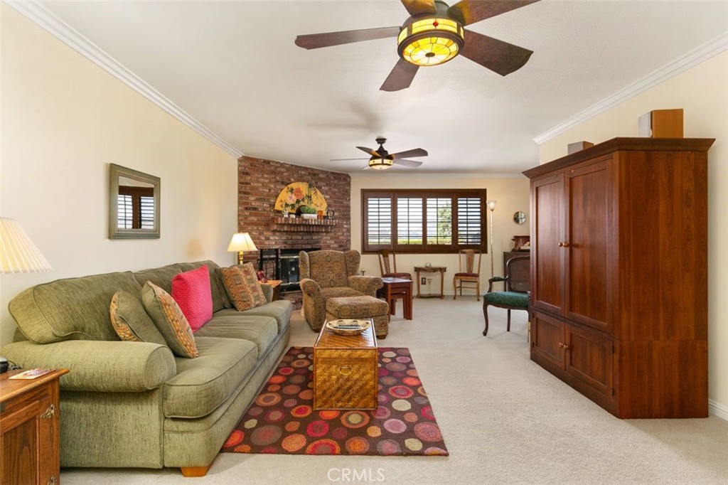 1049 Flintlock Road