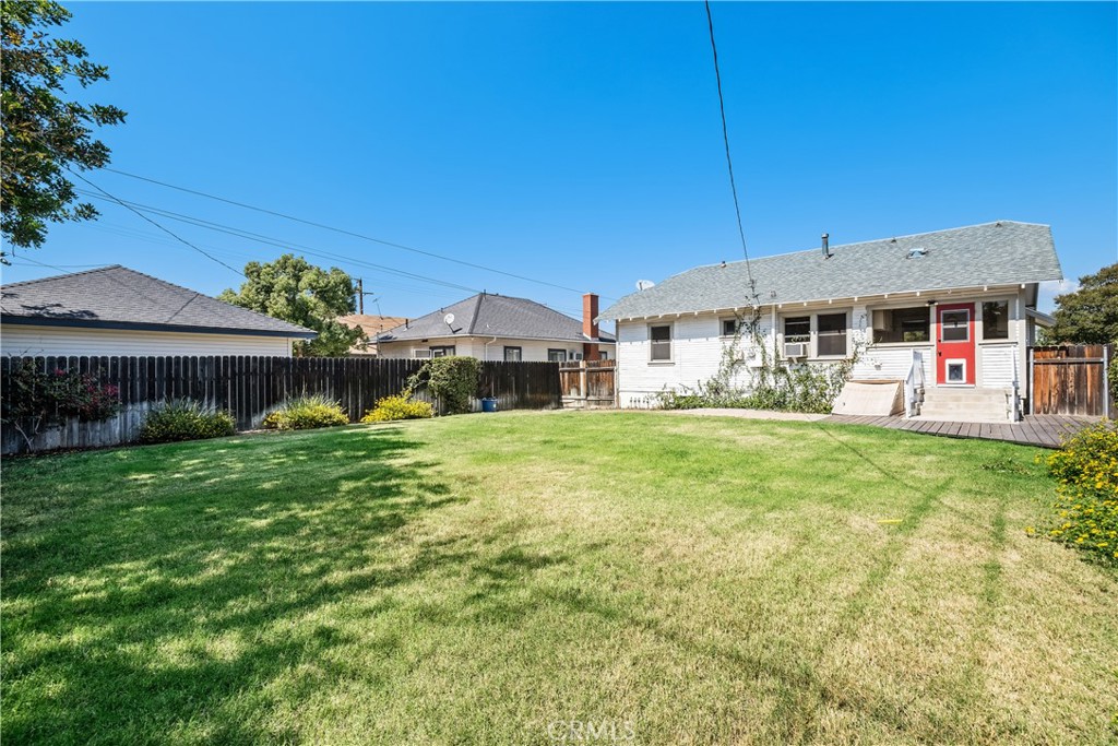 318 E Italia Street