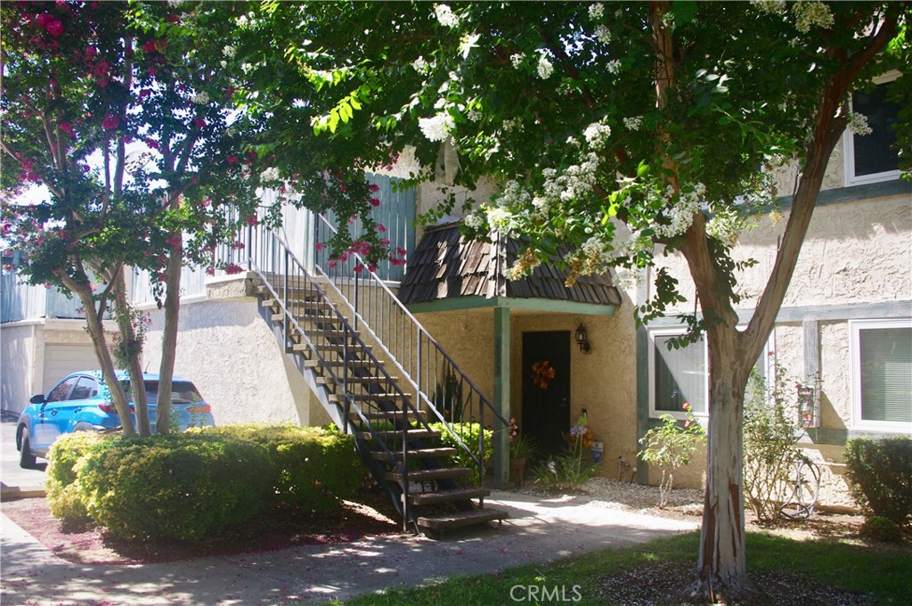 2530 Gonzaga Lane