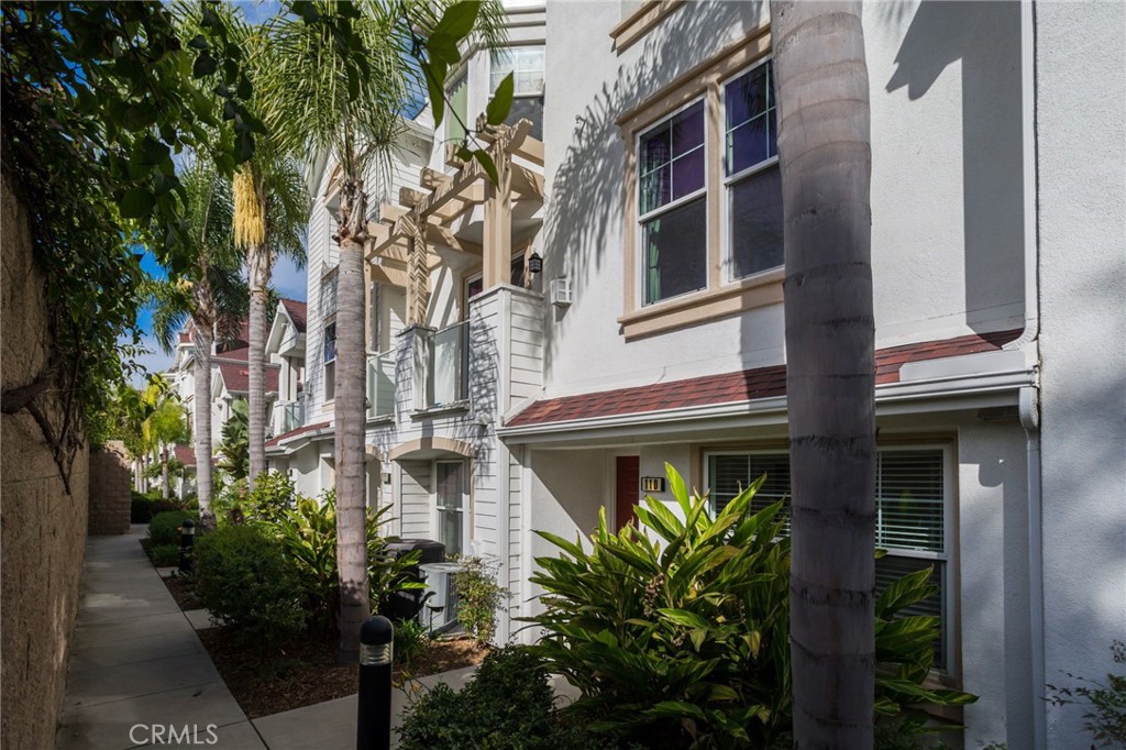 755 Harbor Cliff Way Unit: 110