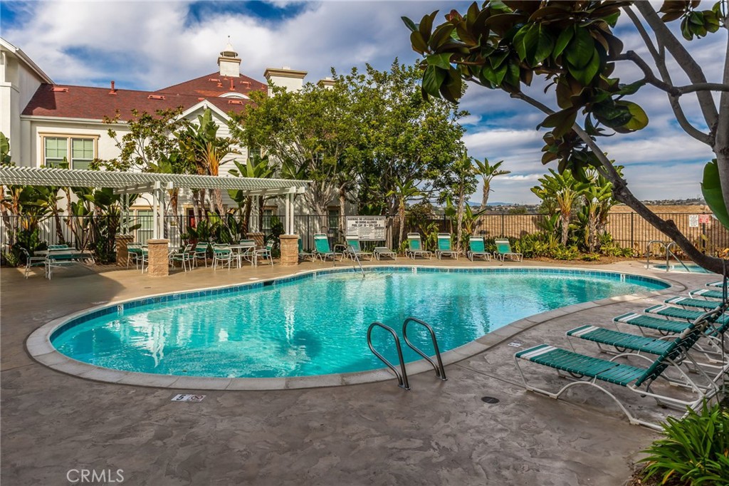 755 Harbor Cliff Way Unit: 110